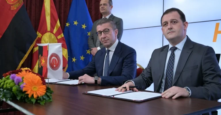 mickoski-turska-partija.webp