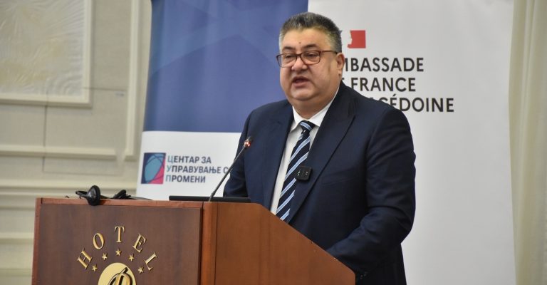 minchev-administracija.jpg