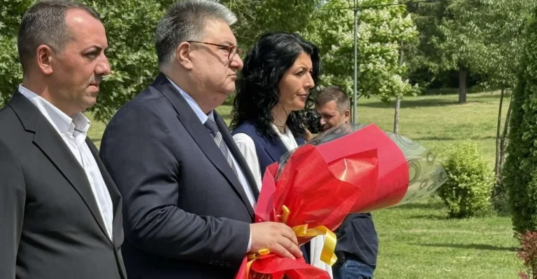 minchev-img-193d62908724ab7dcd295daad50f93c6-v.webp