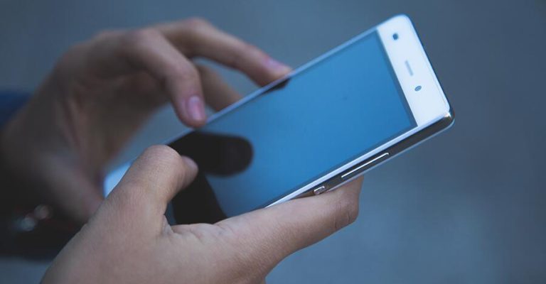 mobilni-telefon.jpg
