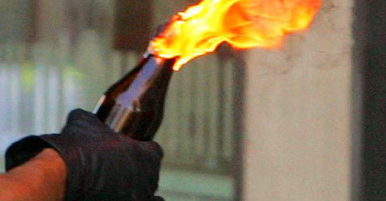 molotov-koktel.jpg