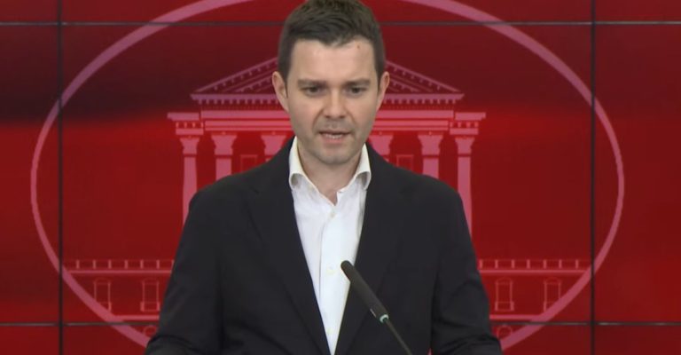 mucunski-2.jpg