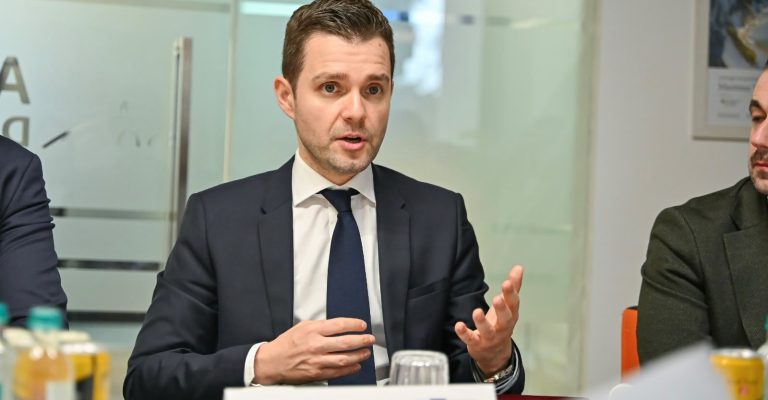 mucunski_0019