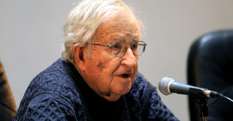 noam-chomski-epa.jpg