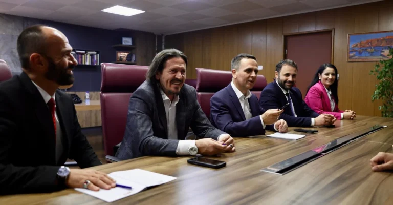 ovi-ministri-vlen.webp