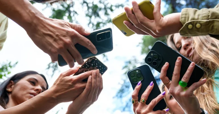 pametni-telefonidepositphotos_690270544_xl.webp
