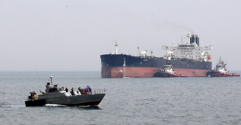 persijski-zaliv-tanker-iran.jpg