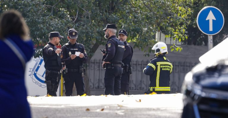 policija-shpanija-EPA.jpg
