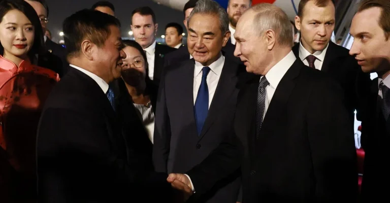 putin-vo-kina.webp