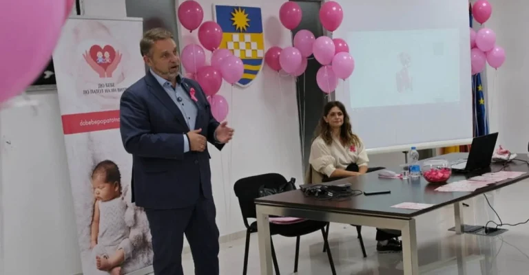 rozov-oktomvri-karposh-1-5-1.webp