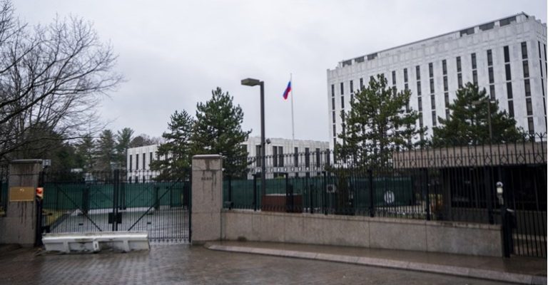 ruska-ambasada-sad.jpg