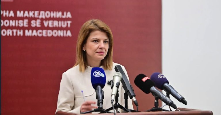 sanja-lukarevska-sobranie.jpg