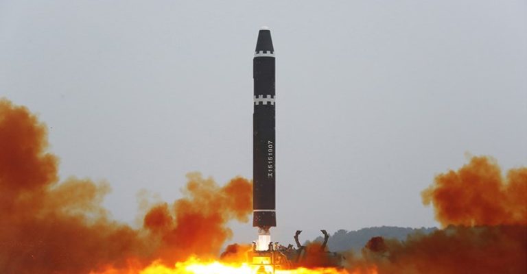 severna-koreja-raketa.jpg