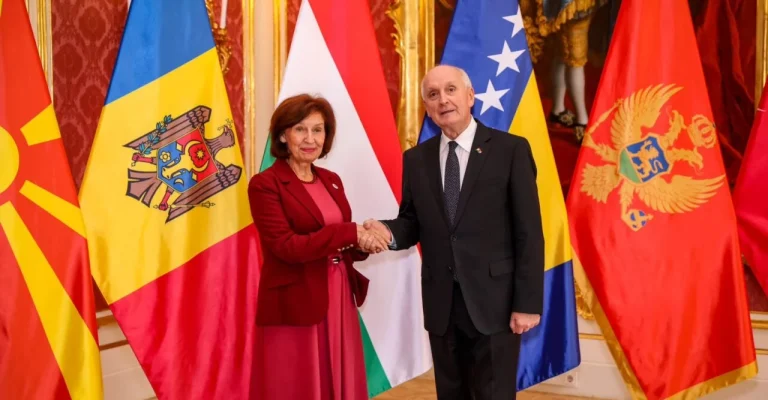 siljanovska-baka-budimpeshta-23-10-26-1-5.webp