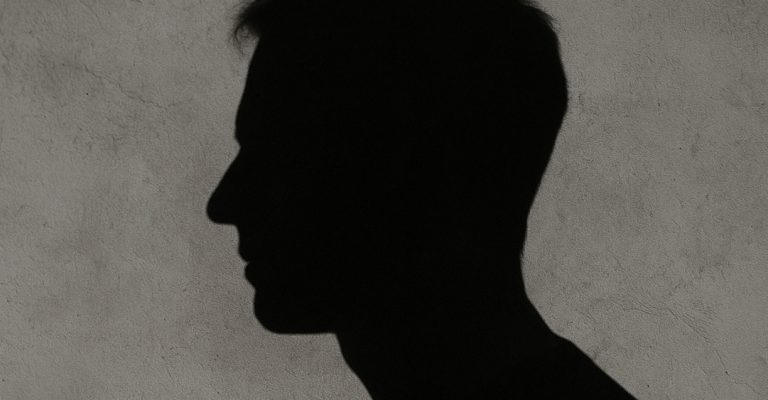 silueta-maz-nasha-slika-ischeznat-nasilstvo-nepoznato-lice-VI.jpg