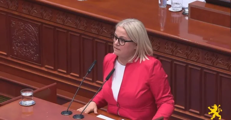 stojanoska.webp