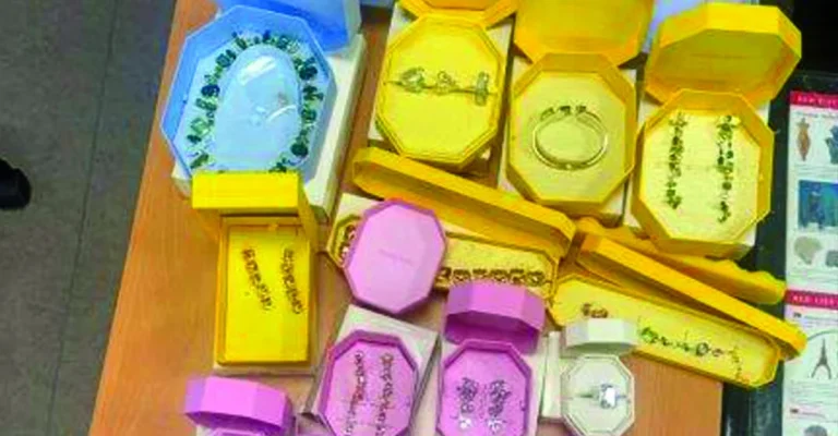 swarovski-1_1-003.webp