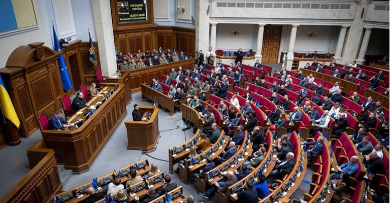 ukrainski-parlament.jpg