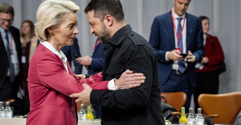 ursula-zelenski-eu-ukraina-EPA.jpg