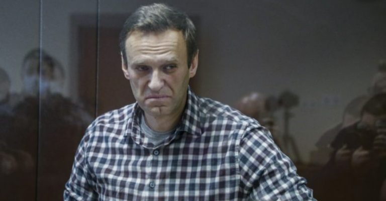 Адвокатот-на-Навални-приведен-во-Москва.jpg