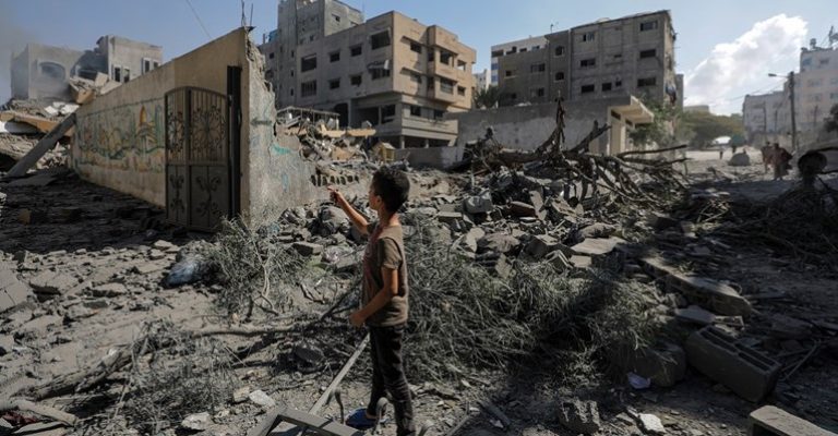 Бројот-на-загинати-во-Газа-надмина-8000-соопшти-палестинското-Министерство.jpg