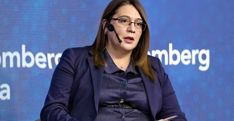 ВГ-Ана-Митреска-на-Конференција-на-„Блумберг.jpg