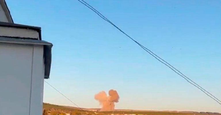 Видео-Експлозија-на-Крим-во-близина-на-руски-магацини-за.jpg