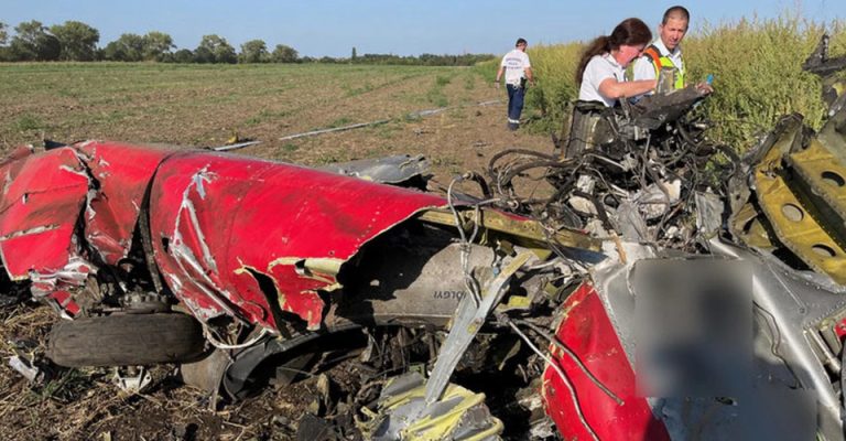 Видео-Татко-и-син-загинааа-во-авионската-несреќа-–-детали.jpg