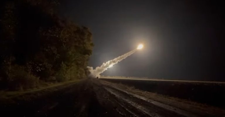 Видео-Украински-генерал-објави-видео-од-првото-лансирање-ракета-од.jpg