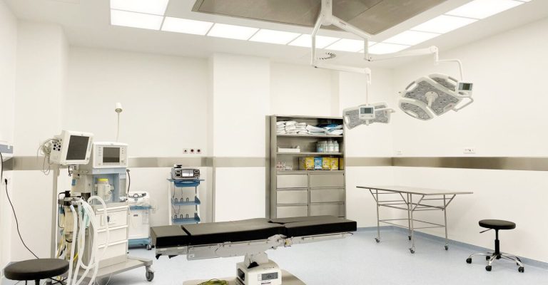 Меџити-Целосно-реновирана-првата-операциона-сала-на-Клиниката-за-ортопедија.jpeg