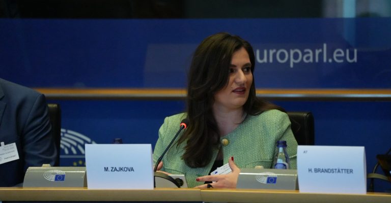 Моника-Зајкова-Renew-Europe-1.jpg