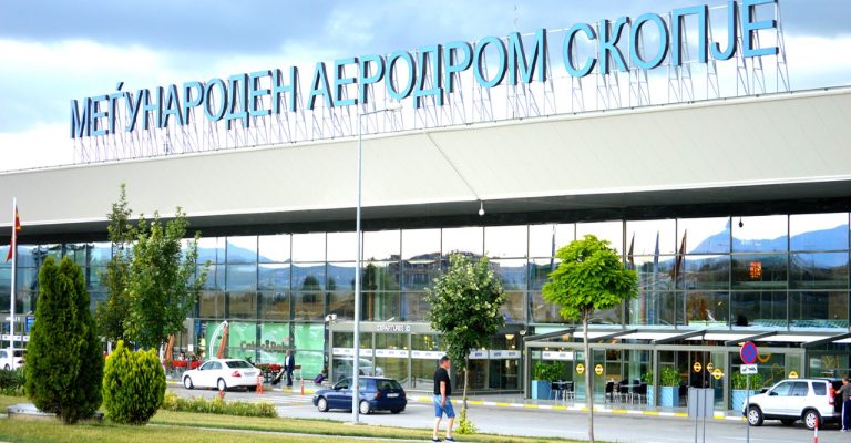Нападната-вработена-на-скопскиот-аеродром.jpg