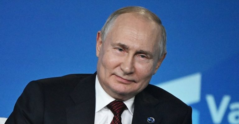 Путин-Русија-не-се-затвора-кон-Америка-и-Европа-и.jpg