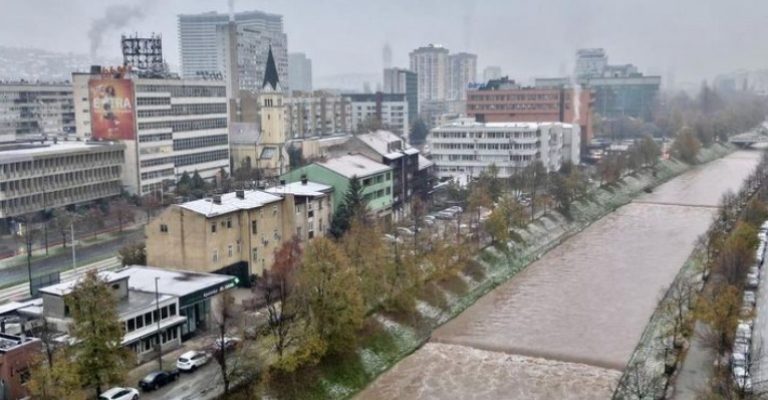 Сараево-најзагаден-град-во-светот-зад-него-се-Делхи-и.jpg