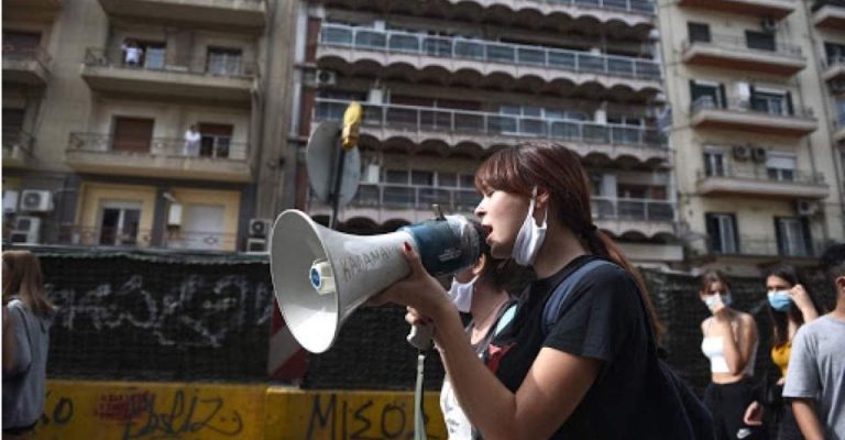 Студентскиот-отпор-го-поддржува-протестот-на-студентите-од-Правен-факултет.jpg