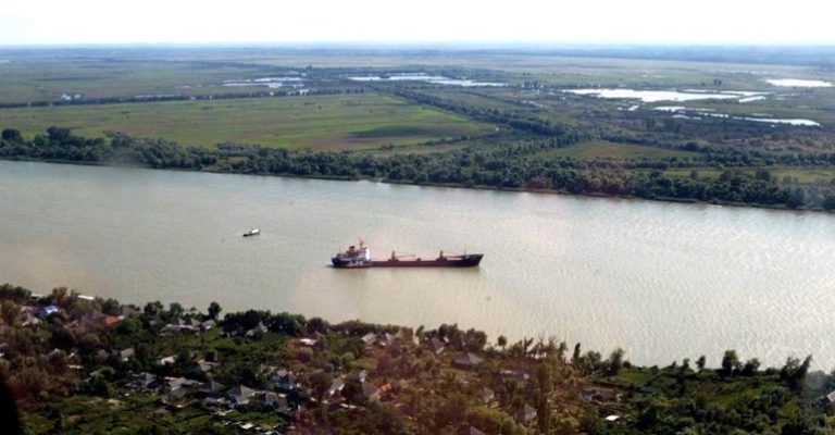 Украина-Русите-нападнаа-едно-од-нашите-главни-пристаништа-за-извоз.jpg